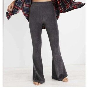 Aerie Groove On Corduroy Flare Pull On Pants Stretchy Yoga Solid Gray Size L